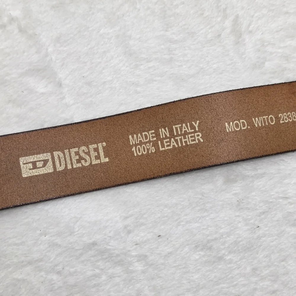 Diesel Vintage Dark Brown Belt with Distressed Silver Buckle Size‎ 36